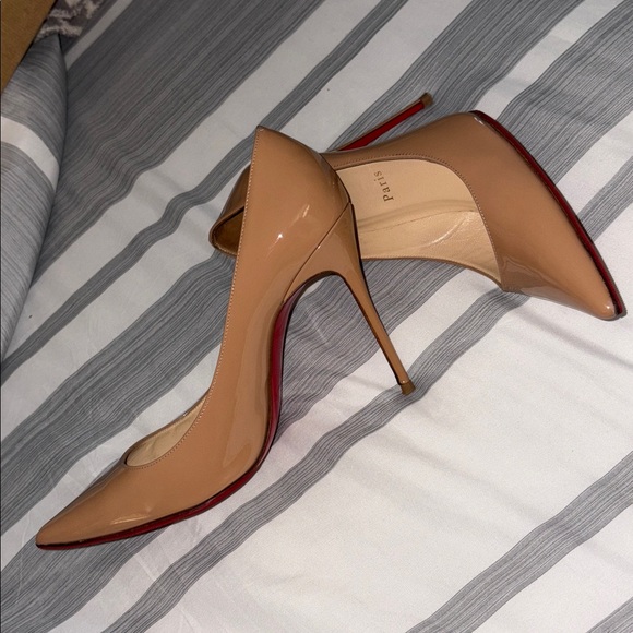 Christian Louboutin red bottom nude heel - Picture 4 of 8